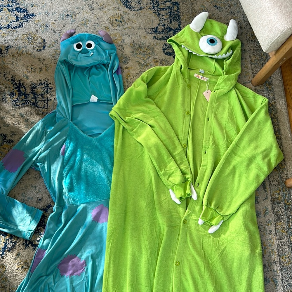 SPIRIT HALLOWEEN SULLY DRESS / BEAUTY SHINE MIKE ONESIE- Adult Costumes